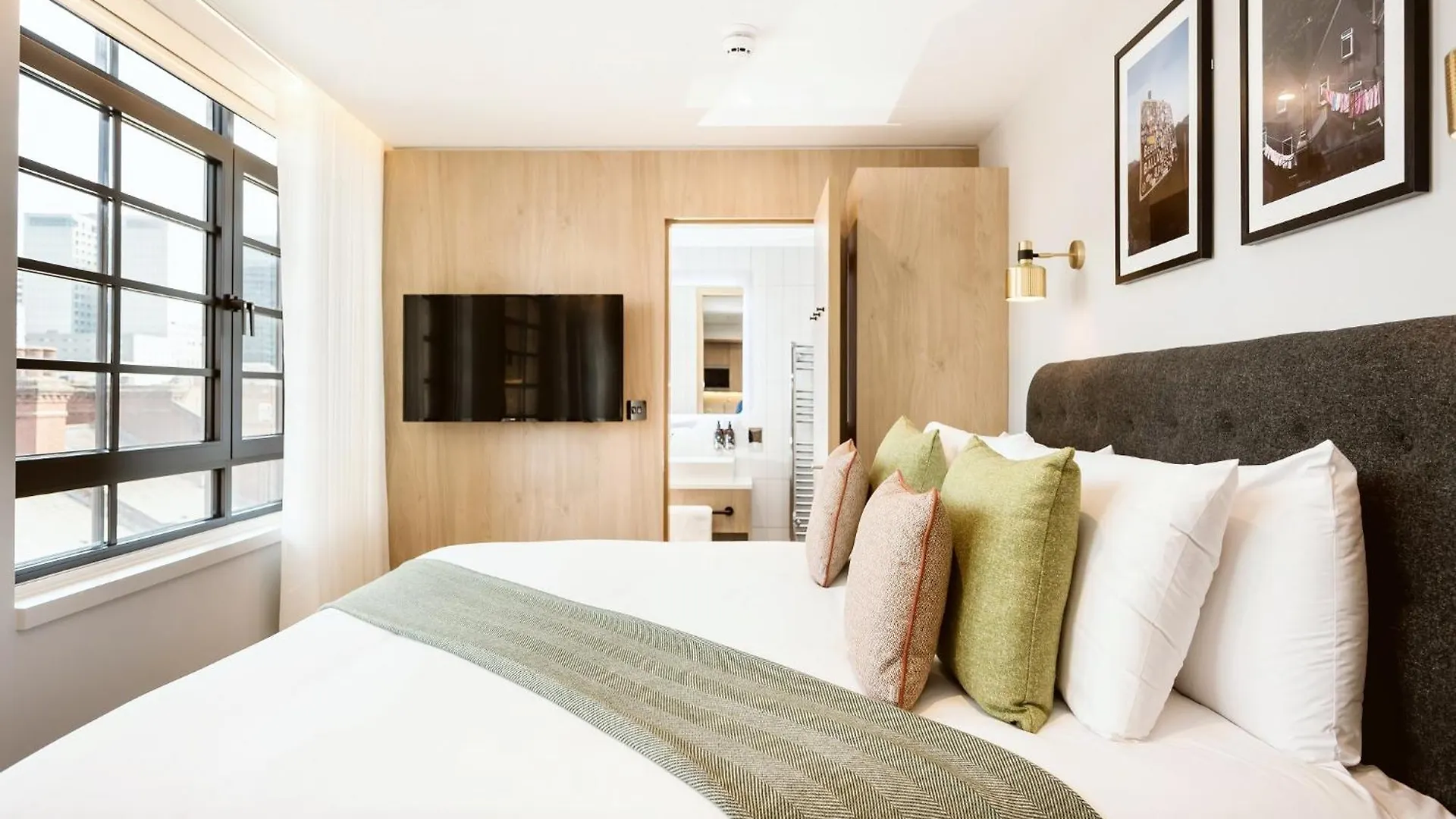 Wilde Aparthotels London Liverpool Street 4*,  Großbritannien